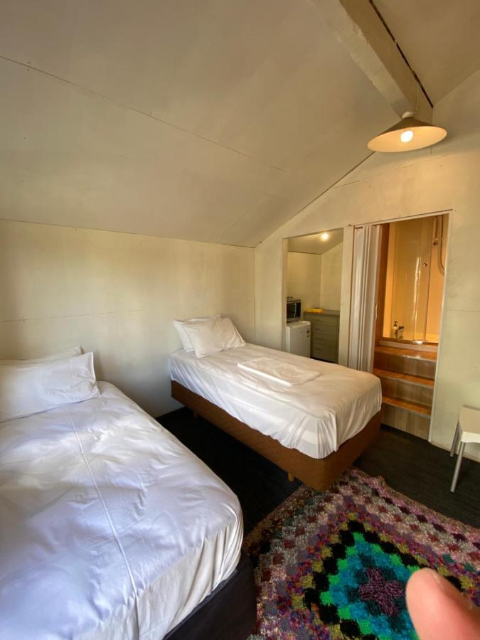 Young Hostel Роторуа Экстерьер фото